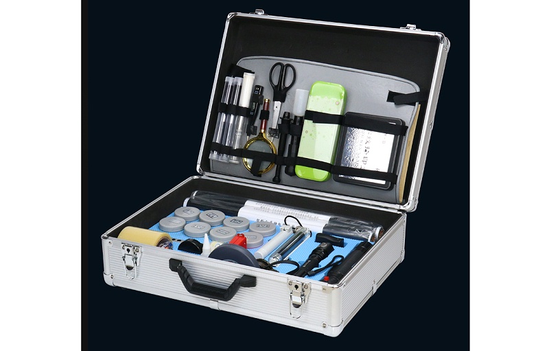 現(xiàn)場(chǎng)痕跡勘察箱