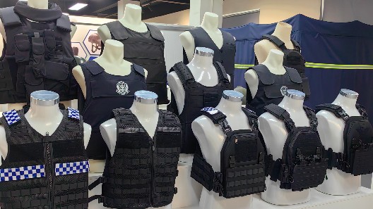 防刺服大揭秘！防護(hù)加戰(zhàn)術(shù)，雙重保障